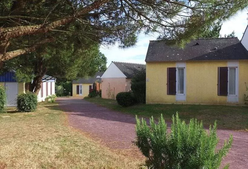 Hotel Vvf Golfe Du Morbihan Sarzeau Arzon