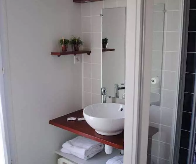 Hotel Vvf Golfe Du Morbihan Sarzeau Arzon