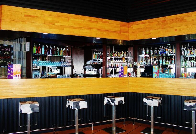 בית מלון כפרי Vvf Lac Leman Evianlesbains