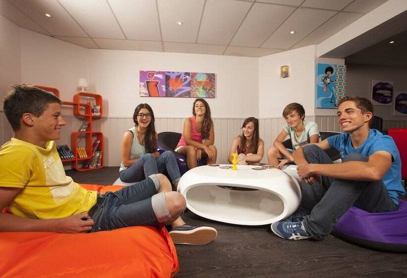 בית מלון כפרי Vvf Lac Leman Evianlesbains