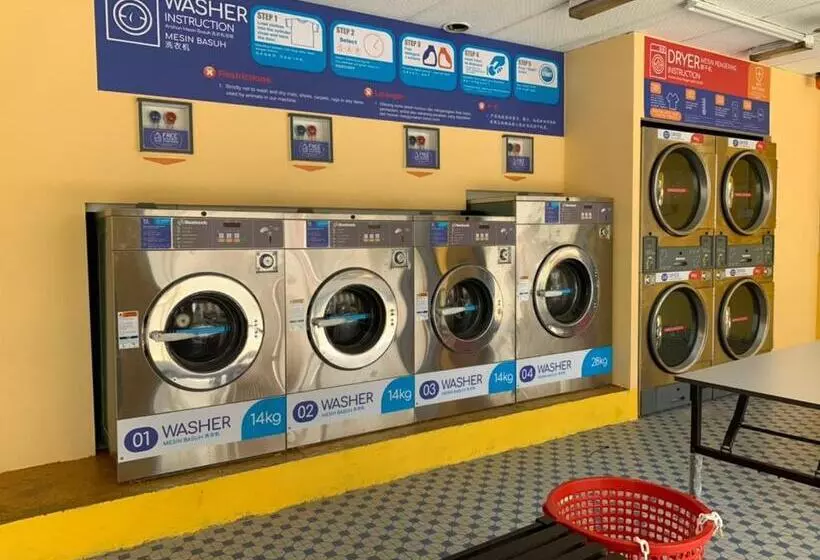 Hotel Yellow Mansion