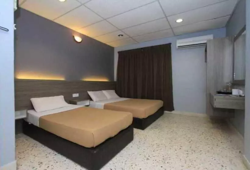 Hotel Yellow Mansion