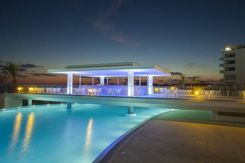 King Evelthon Beach Hotel & Resort