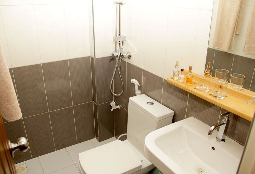 پانسیون Demal Orchid Hotel   Hulhumale