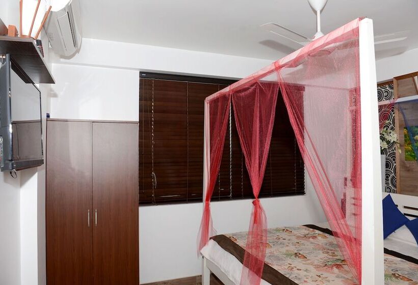 پانسیون Demal Orchid Hotel   Hulhumale