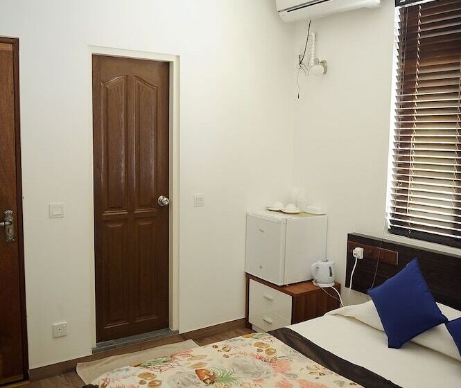 پانسیون Demal Orchid Hotel   Hulhumale