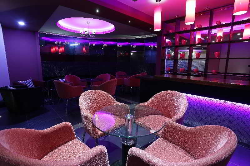 پانسیون Surfview Raalhugandu