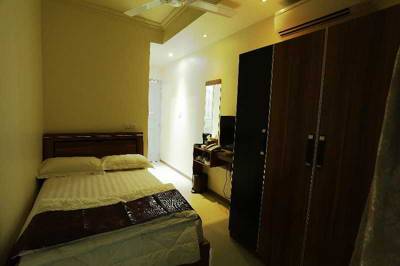 پانسیون Surfview Raalhugandu