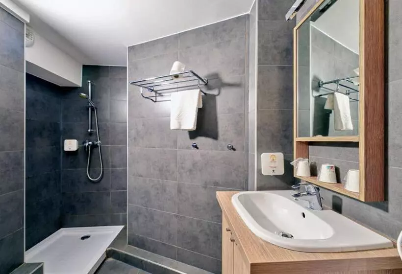 レジデンス Adonis Hotel Strasbourg