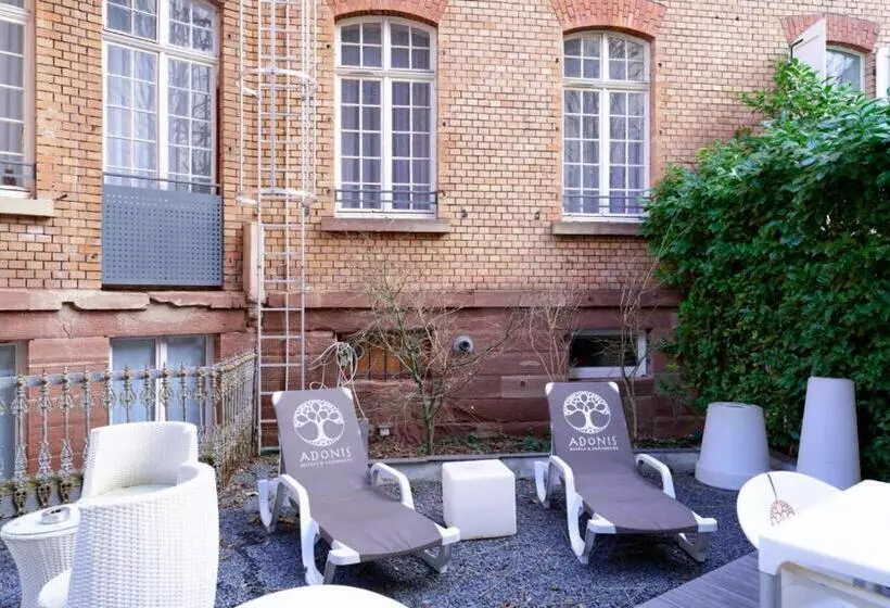 レジデンス Adonis Hotel Strasbourg