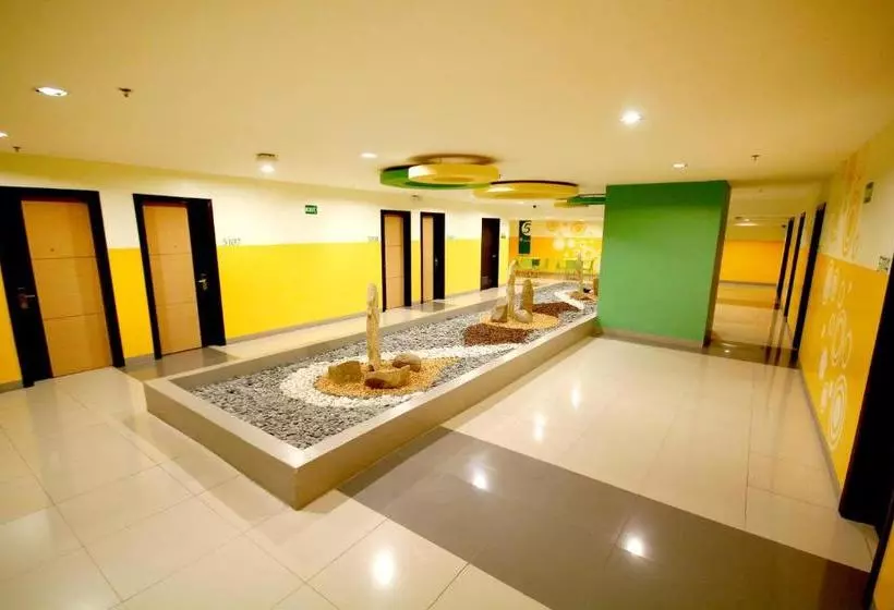 Go Hotels Otis Manila