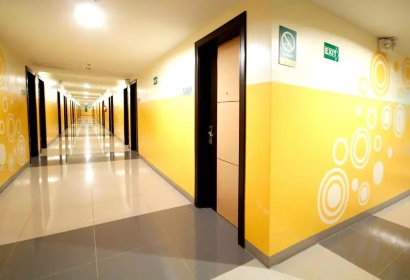 Go Hotels Otis Manila