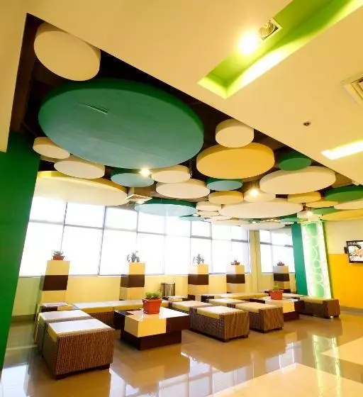 Go Hotels Otis Manila