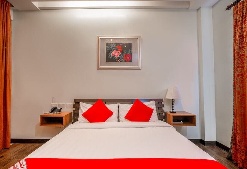 ホテル Reddoorz Premium At Anisabel Suites Davao City