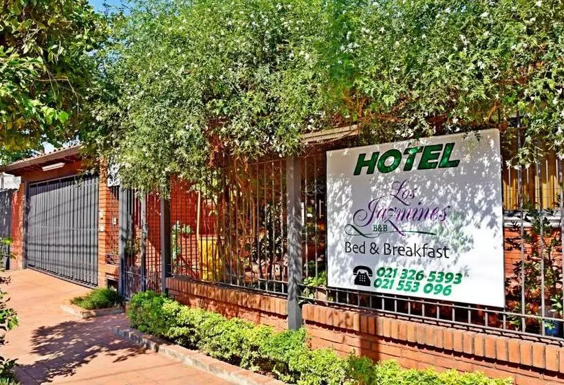 هتل Los Jazmines B&b