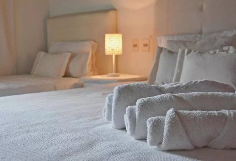 هتل Los Jazmines B&b