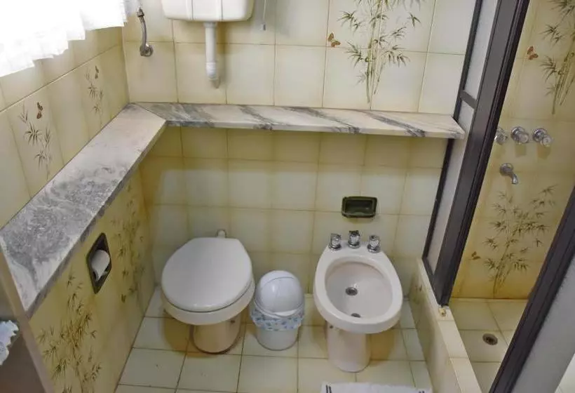 هتل Los Jazmines B&b