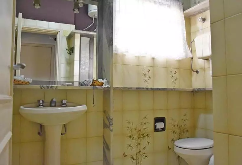 هتل Los Jazmines B&b