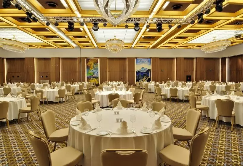 هتل Crowne Plaza Kayseri, An Ihg