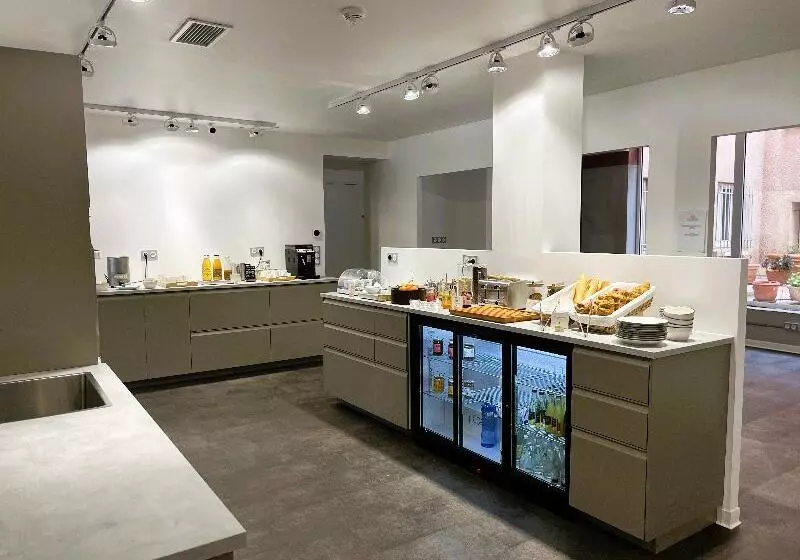 בית מלון כפרי Hôtel Pb Paris Barcelone