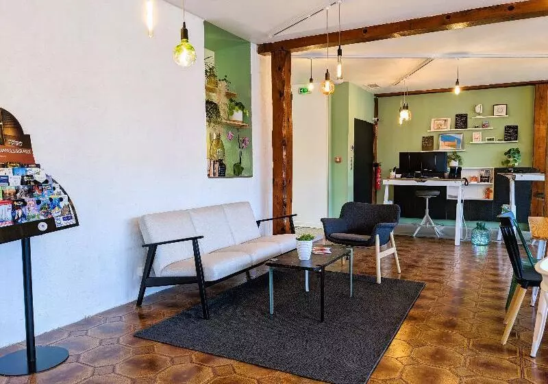 בית מלון כפרי Hôtel Pb Paris Barcelone