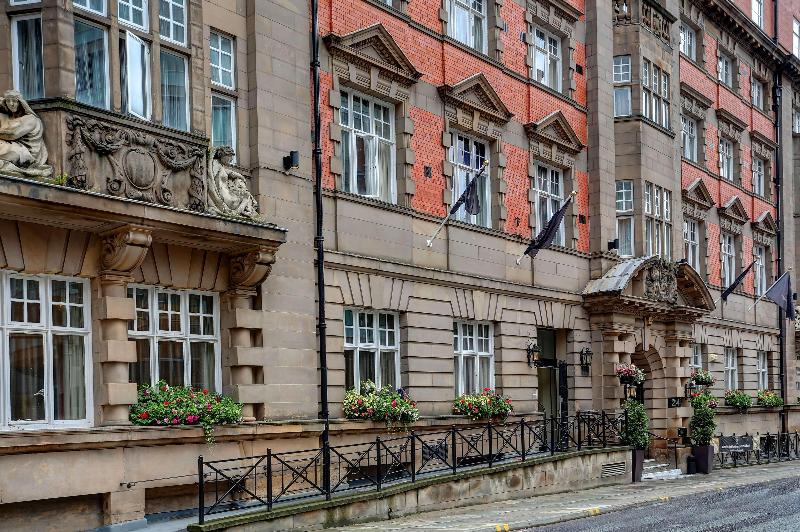 هتل The Richmond Apart