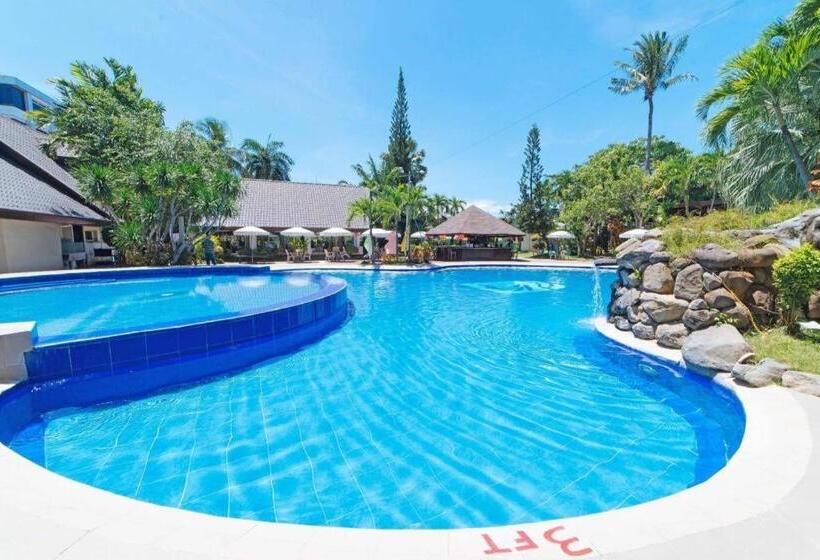 The Ritz Hotel At Garden Oases