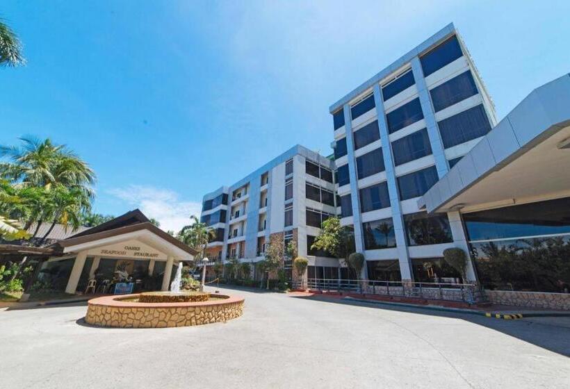 The Ritz Hotel At Garden Oases