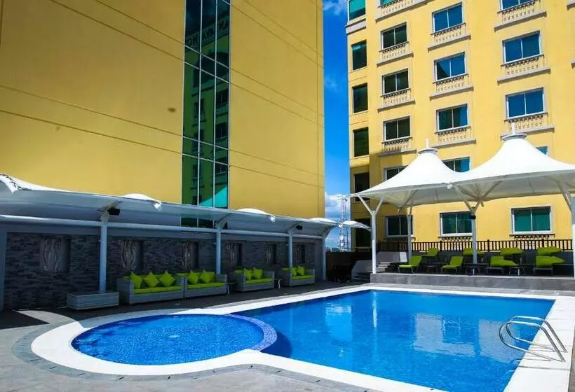 ホテル The Royal Mandaya