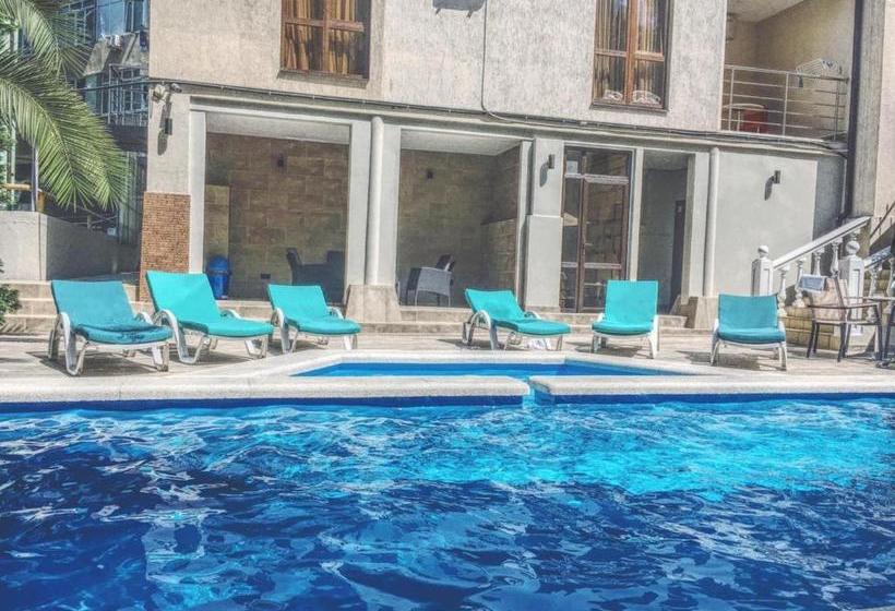 בית מלון כפרי U Zapolarya