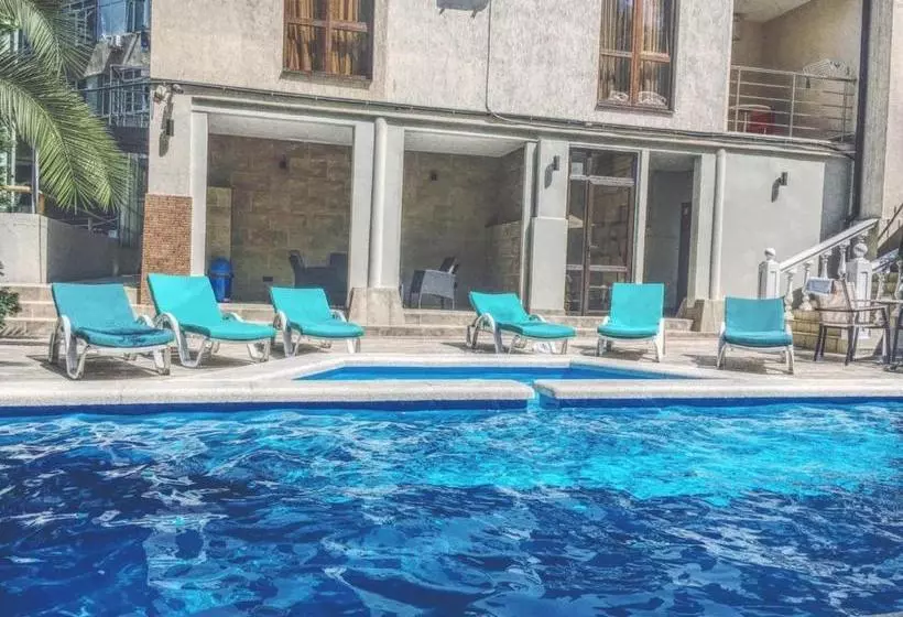 בית מלון כפרי U Zapolarya