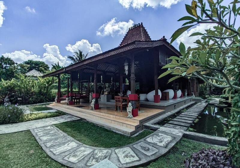 ホテル Ubud Heaven Penestanan Villa