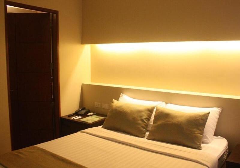 El Cielito Hotel   Sta. Rosa