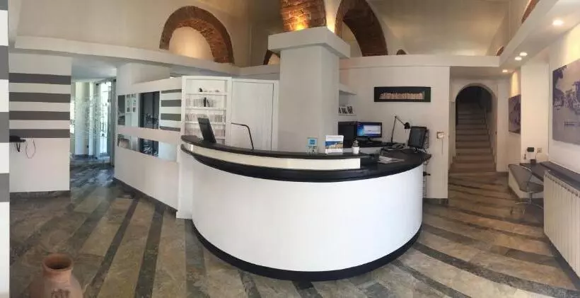 Отель Albergo Ristorante Paradiso