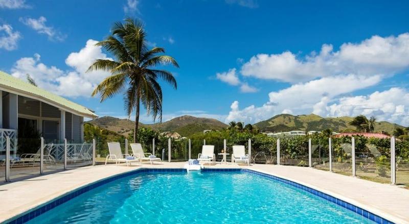 هتل Esmeralda Resort