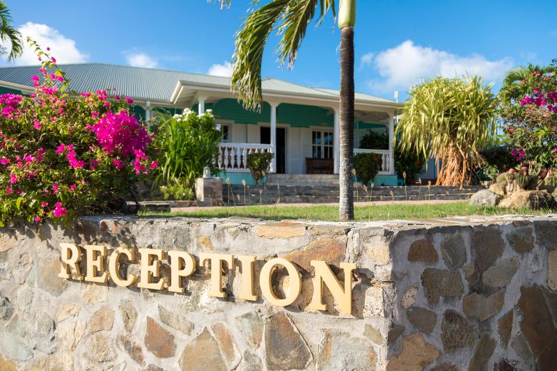 هتل Esmeralda Resort