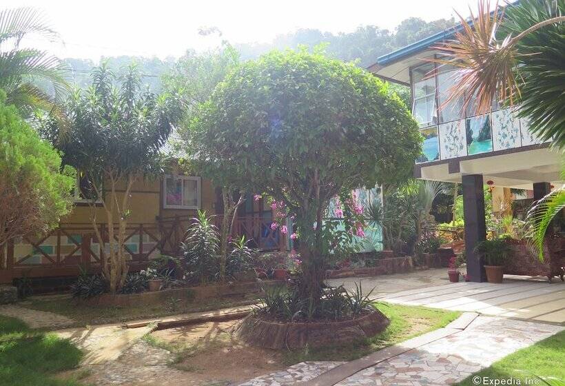 בית מלון כפרי Four Seasons Seaview