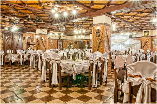 Hotelli Gostinyi Dom