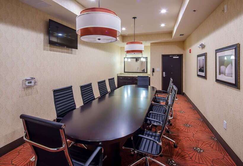 هتل Hampton Inn Augusta Fort Eisenhower