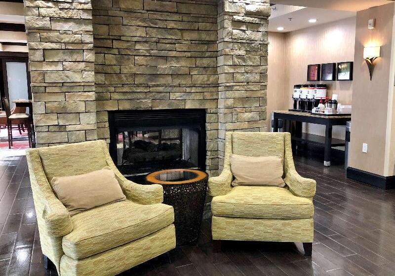 هتل Hampton Inn Augusta Fort Eisenhower