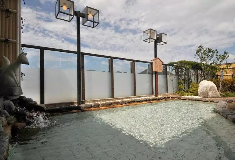 ホテル New Tanaka