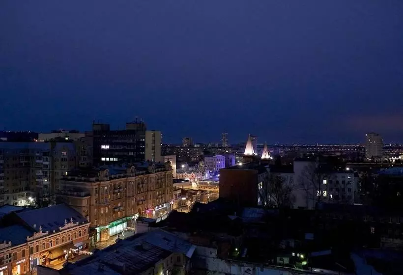 בית מלון כפרי Pioner Lux