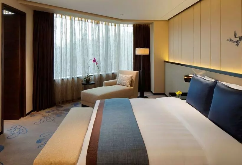 هتل Radisson Blu Chongqing Sha Ping Ba