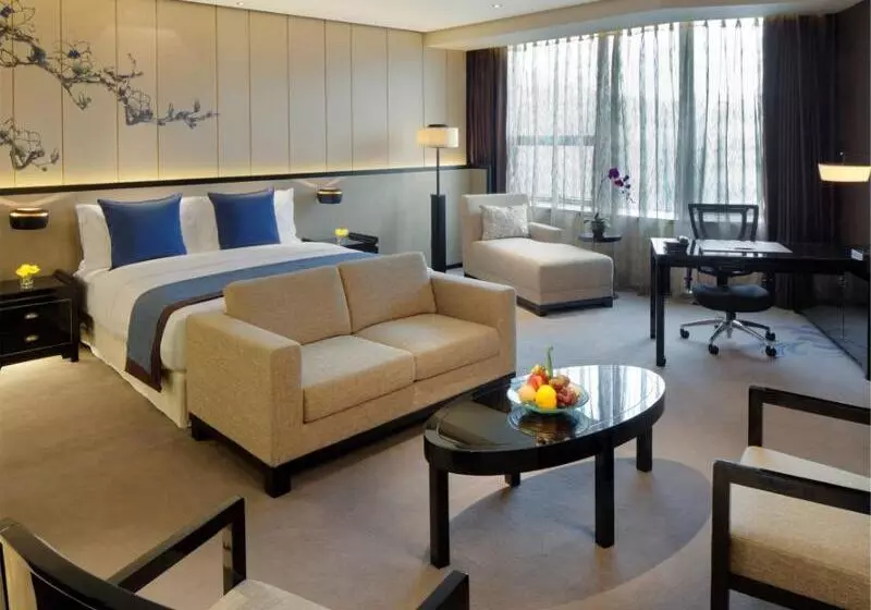 هتل Radisson Blu Chongqing Sha Ping Ba