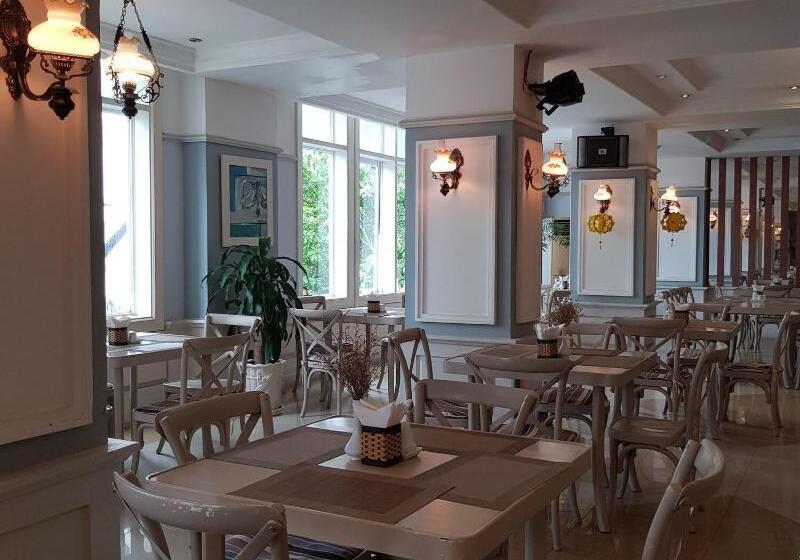 Rembrandt Hotel Nha Trang