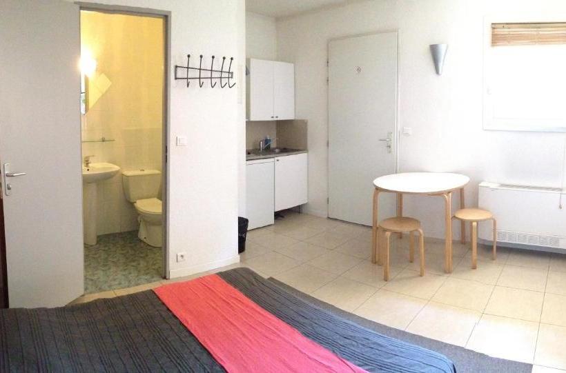 هتل Résidence Hôtel Residella