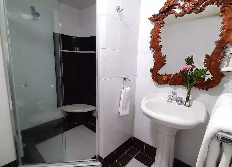 Отель Residence L´ Heritage Royal Colonial By Bluebay