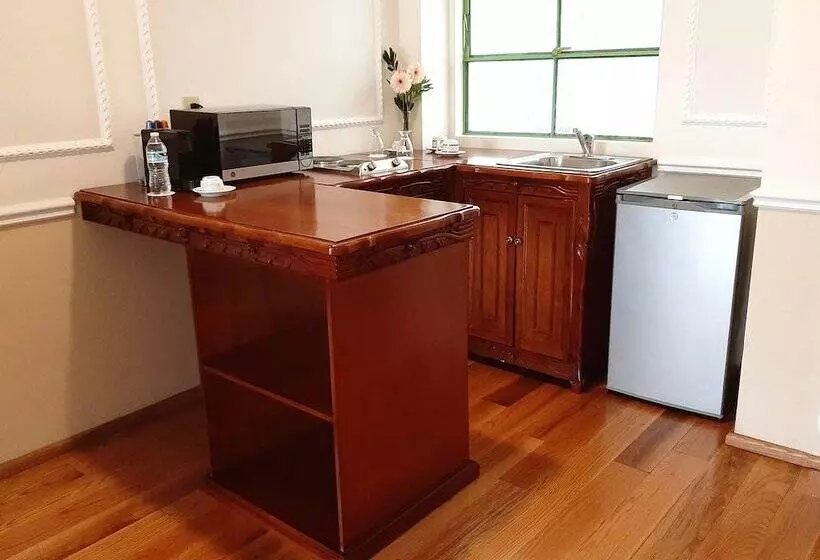 Отель Residence L´ Heritage Royal Colonial By Bluebay