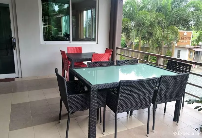 ホテル Tagaytay Wingate Manor