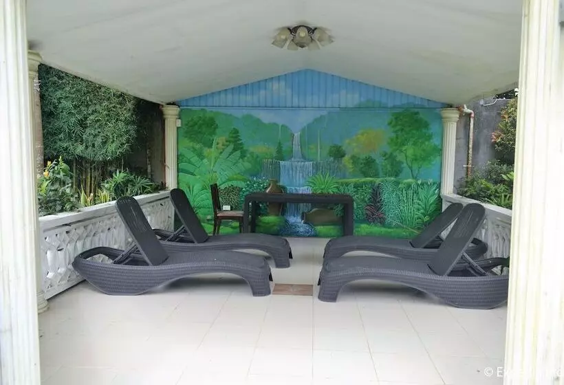 ホテル Tagaytay Wingate Manor